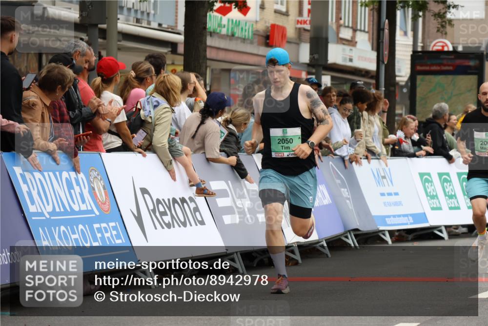 21.09.2025 - PSD Bank Halbmarathon Strokosch-Dieckow http://msf.ph/oto/8942978 21.09.2025 11:35:32 Ziel 1184, 1330, 1705, 2000, 2050 meine-sportfotos.de