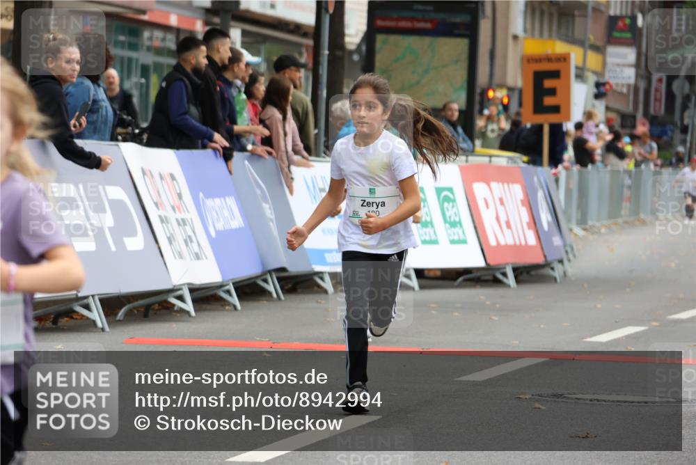 21.09.2025 - PSD Bank Halbmarathon Strokosch-Dieckow http://msf.ph/oto/8942994 21.09.2025 10:34:21 Ziel 180, 181, 188, 280 meine-sportfotos.de