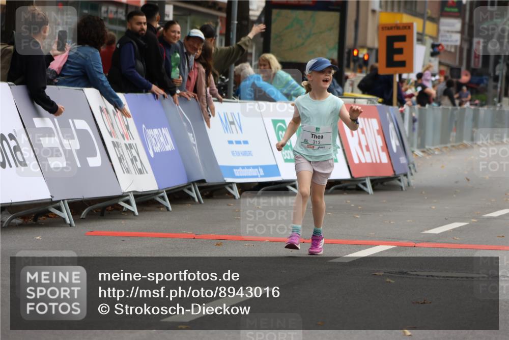 21.09.2025 - PSD Bank Halbmarathon Strokosch-Dieckow http://msf.ph/oto/8943016 21.09.2025 10:34:29 Ziel 180, 188, 313 meine-sportfotos.de