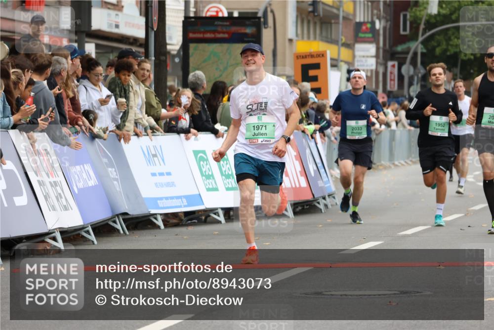 21.09.2025 - PSD Bank Halbmarathon Strokosch-Dieckow http://msf.ph/oto/8943073 21.09.2025 11:35:56 Ziel 1426, 1922, 1952, 1971, 2033, 2051, 2110 meine-sportfotos.de