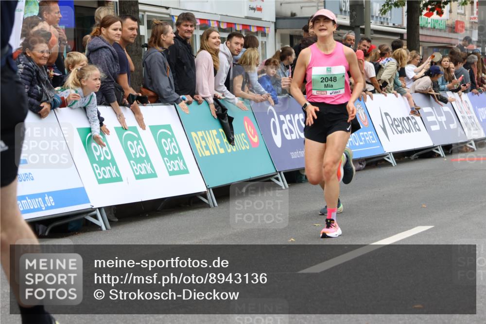 21.09.2025 - PSD Bank Halbmarathon Strokosch-Dieckow http://msf.ph/oto/8943136 21.09.2025 11:36:16 Ziel 1060, 1977, 2023, 2048, 2128 meine-sportfotos.de