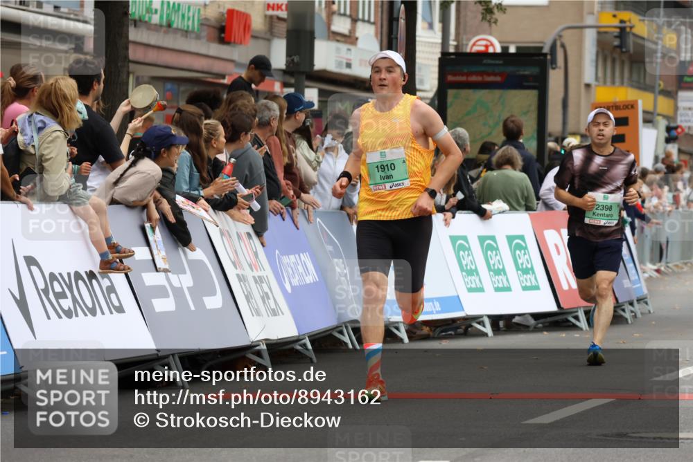21.09.2025 - PSD Bank Halbmarathon Strokosch-Dieckow http://msf.ph/oto/8943162 21.09.2025 11:36:38 Ziel 1421, 1563, 1646, 1910, 2039, 2398 meine-sportfotos.de
