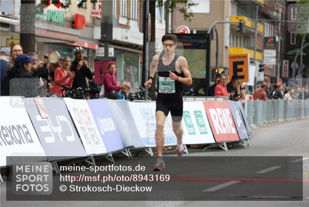21.09.2025 - PSD Bank Halbmarathon Strokosch-Dieckow http://msf.ph/oto/8943169 21.09.2025 11:06:57 Ziel 4011 meine-sportfotos.de