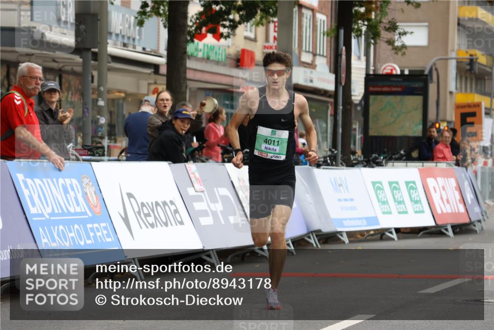 21.09.2025 - PSD Bank Halbmarathon Strokosch-Dieckow http://msf.ph/oto/8943178 21.09.2025 11:06:58 Ziel 4011 meine-sportfotos.de