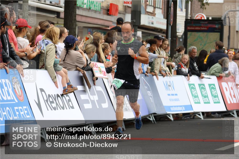 21.09.2025 - PSD Bank Halbmarathon Strokosch-Dieckow http://msf.ph/oto/8943221 21.09.2025 11:37:08 Ziel 1085, 1902, 1998, 2036 meine-sportfotos.de
