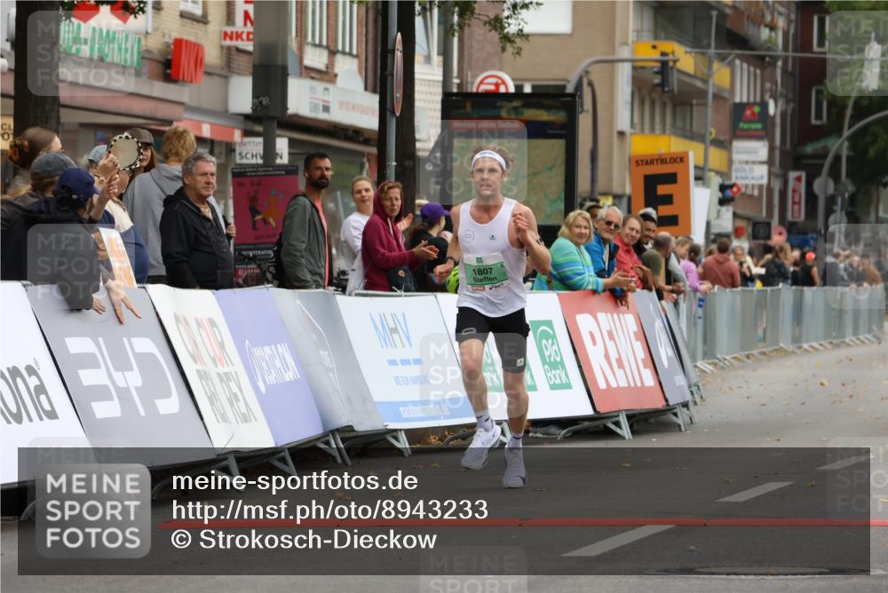 21.09.2025 - PSD Bank Halbmarathon Strokosch-Dieckow http://msf.ph/oto/8943233 21.09.2025 11:12:36 Ziel 1807 meine-sportfotos.de