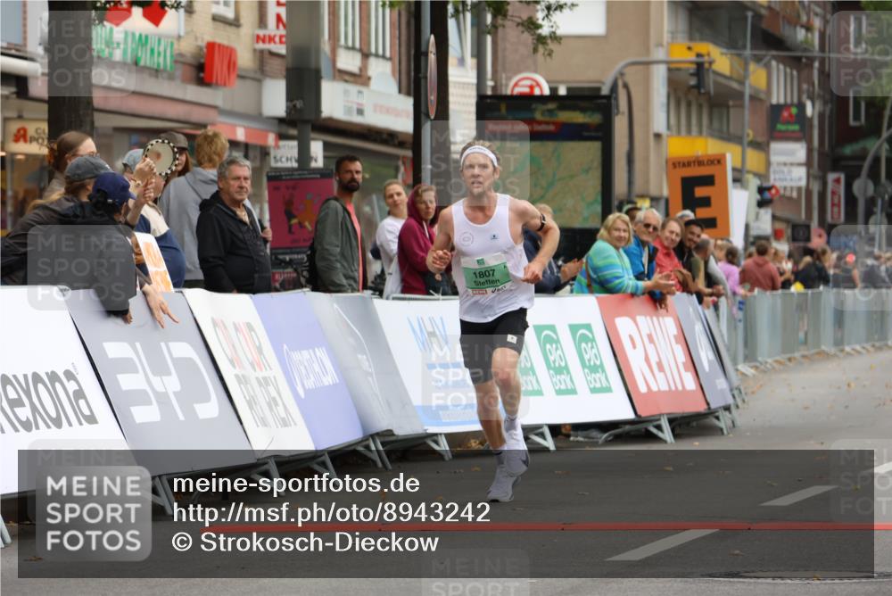 21.09.2025 - PSD Bank Halbmarathon Strokosch-Dieckow http://msf.ph/oto/8943242 21.09.2025 11:12:36 Ziel 1807 meine-sportfotos.de
