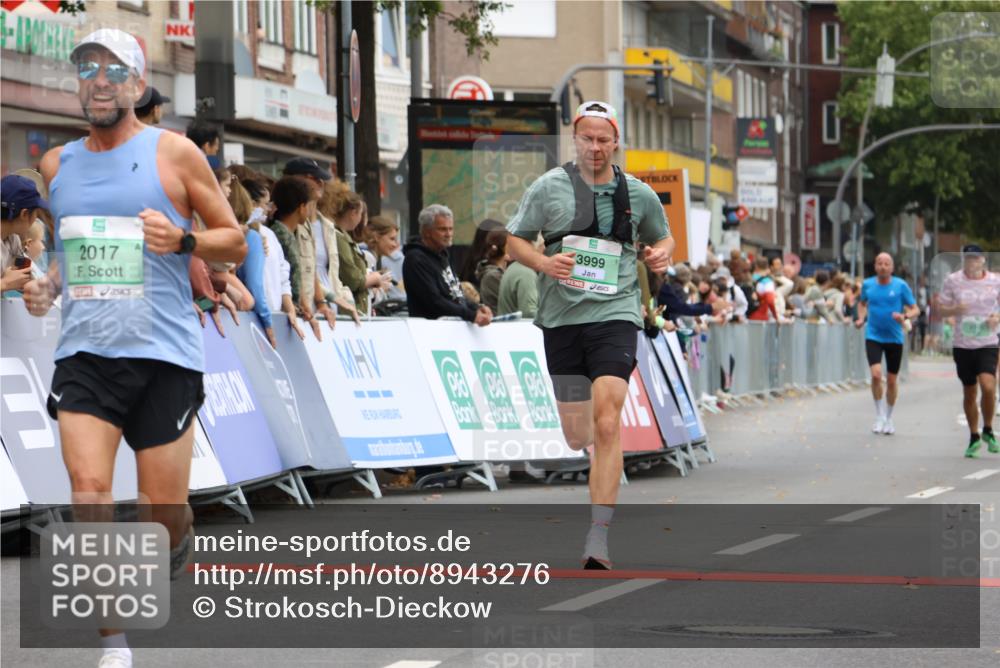 21.09.2025 - PSD Bank Halbmarathon Strokosch-Dieckow http://msf.ph/oto/8943276 21.09.2025 11:37:34 Ziel 1216, 2017, 2132, 2226, 3999 meine-sportfotos.de
