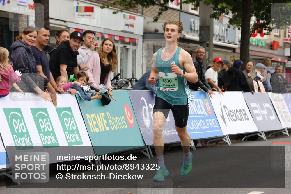 21.09.2025 - PSD Bank Halbmarathon Strokosch-Dieckow http://msf.ph/oto/8943325 21.09.2025 11:13:36 Ziel 1830 meine-sportfotos.de