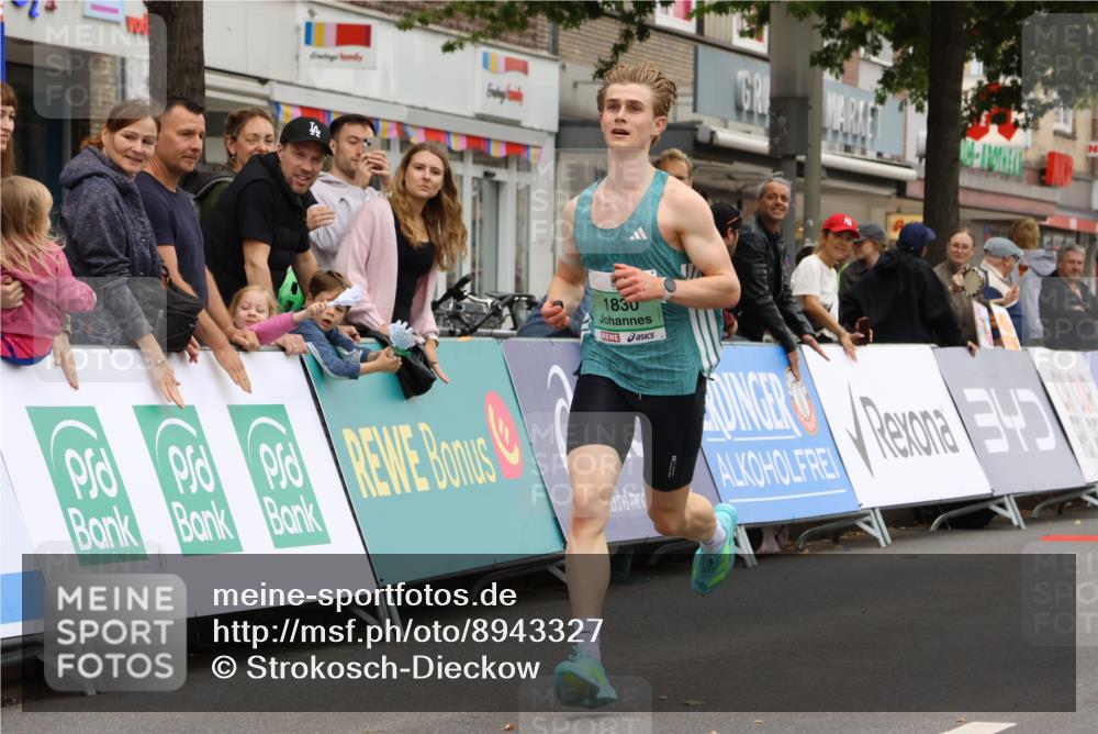 21.09.2025 - PSD Bank Halbmarathon Strokosch-Dieckow http://msf.ph/oto/8943327 21.09.2025 11:13:36 Ziel 1830 meine-sportfotos.de