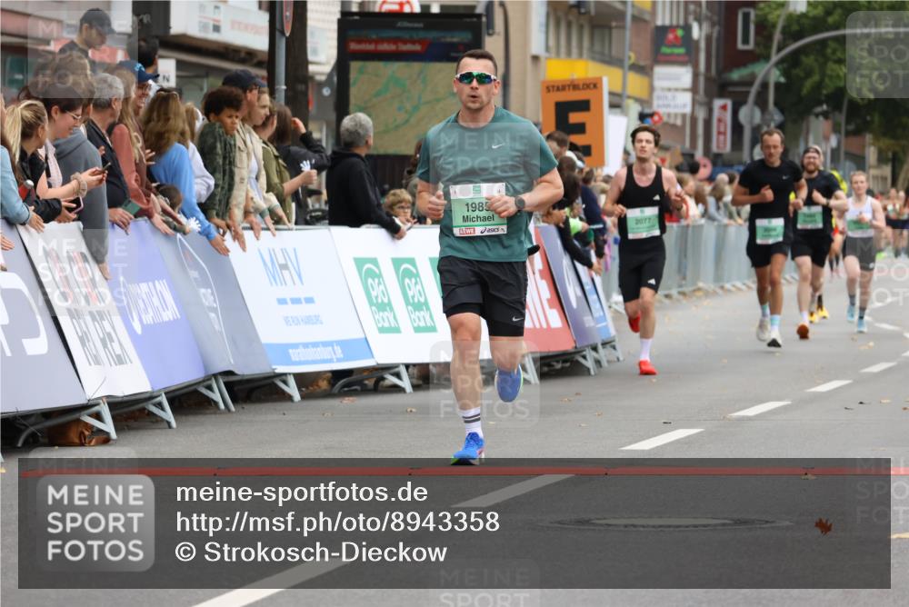 21.09.2025 - PSD Bank Halbmarathon Strokosch-Dieckow http://msf.ph/oto/8943358 21.09.2025 11:38:20 Ziel 1904, 1985, 2077, 2675 meine-sportfotos.de