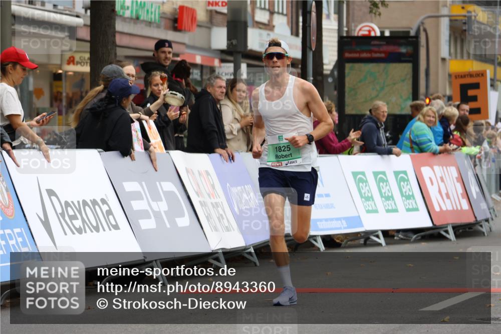 21.09.2025 - PSD Bank Halbmarathon Strokosch-Dieckow http://msf.ph/oto/8943360 21.09.2025 11:15:11 Ziel 1825 meine-sportfotos.de
