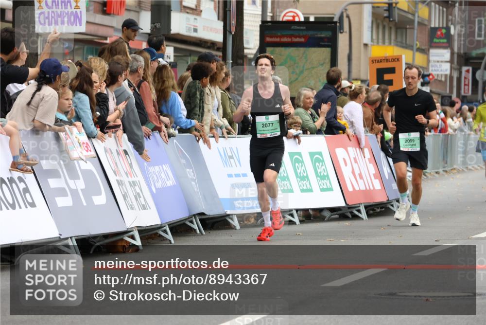21.09.2025 - PSD Bank Halbmarathon Strokosch-Dieckow http://msf.ph/oto/8943367 21.09.2025 11:38:24 Ziel 1984, 1985, 2037, 2077, 2099, 2675 meine-sportfotos.de