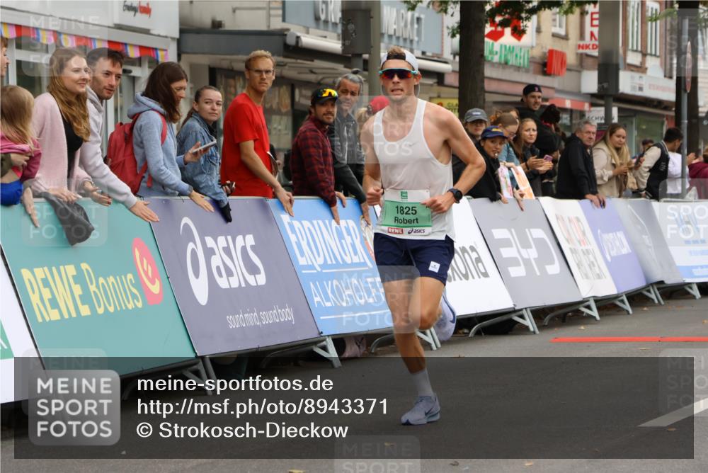 21.09.2025 - PSD Bank Halbmarathon Strokosch-Dieckow http://msf.ph/oto/8943371 21.09.2025 11:15:12 Ziel 1825 meine-sportfotos.de