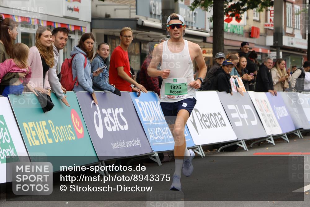 21.09.2025 - PSD Bank Halbmarathon Strokosch-Dieckow http://msf.ph/oto/8943375 21.09.2025 11:15:13 Ziel 1825 meine-sportfotos.de