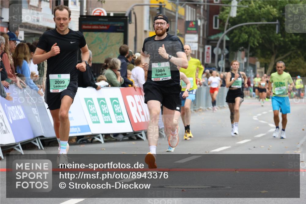 21.09.2025 - PSD Bank Halbmarathon Strokosch-Dieckow http://msf.ph/oto/8943376 21.09.2025 11:38:27 Ziel 1951, 1984, 1985, 2037, 2073, 2077, 2099, 2200, 2675 meine-sportfotos.de