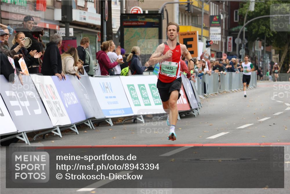 21.09.2025 - PSD Bank Halbmarathon Strokosch-Dieckow http://msf.ph/oto/8943394 21.09.2025 11:15:58 Ziel 1832 meine-sportfotos.de