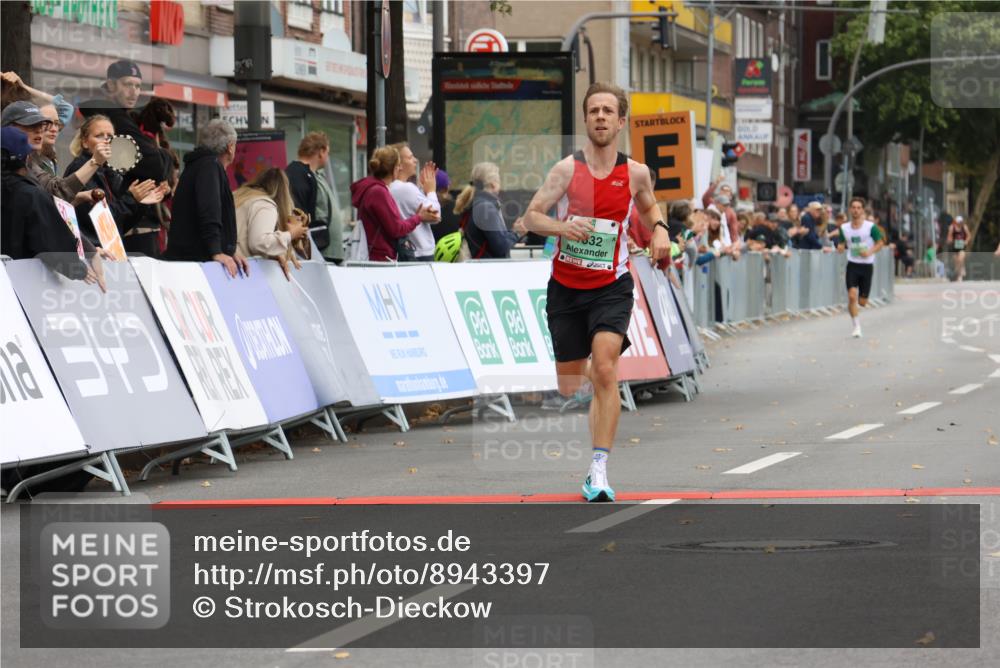 21.09.2025 - PSD Bank Halbmarathon Strokosch-Dieckow http://msf.ph/oto/8943397 21.09.2025 11:15:58 Ziel 1832 meine-sportfotos.de