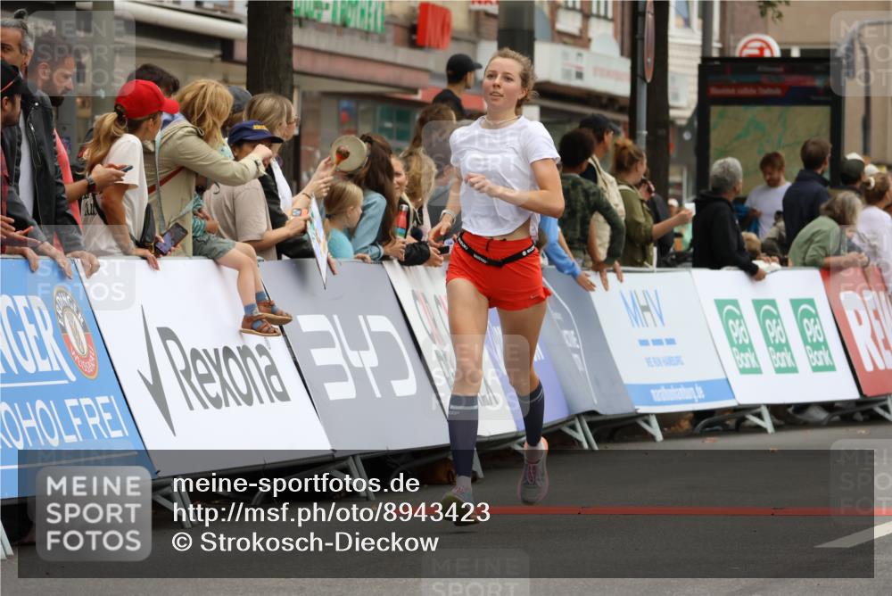 21.09.2025 - PSD Bank Halbmarathon Strokosch-Dieckow http://msf.ph/oto/8943423 21.09.2025 11:38:43 Ziel 1859, 2355 meine-sportfotos.de