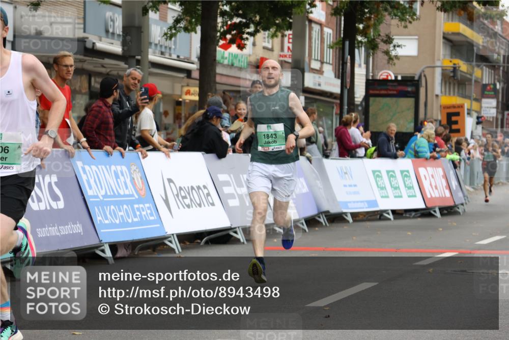 21.09.2025 - PSD Bank Halbmarathon Strokosch-Dieckow http://msf.ph/oto/8943498 21.09.2025 11:16:51 Ziel 1095, 1306, 1843 meine-sportfotos.de
