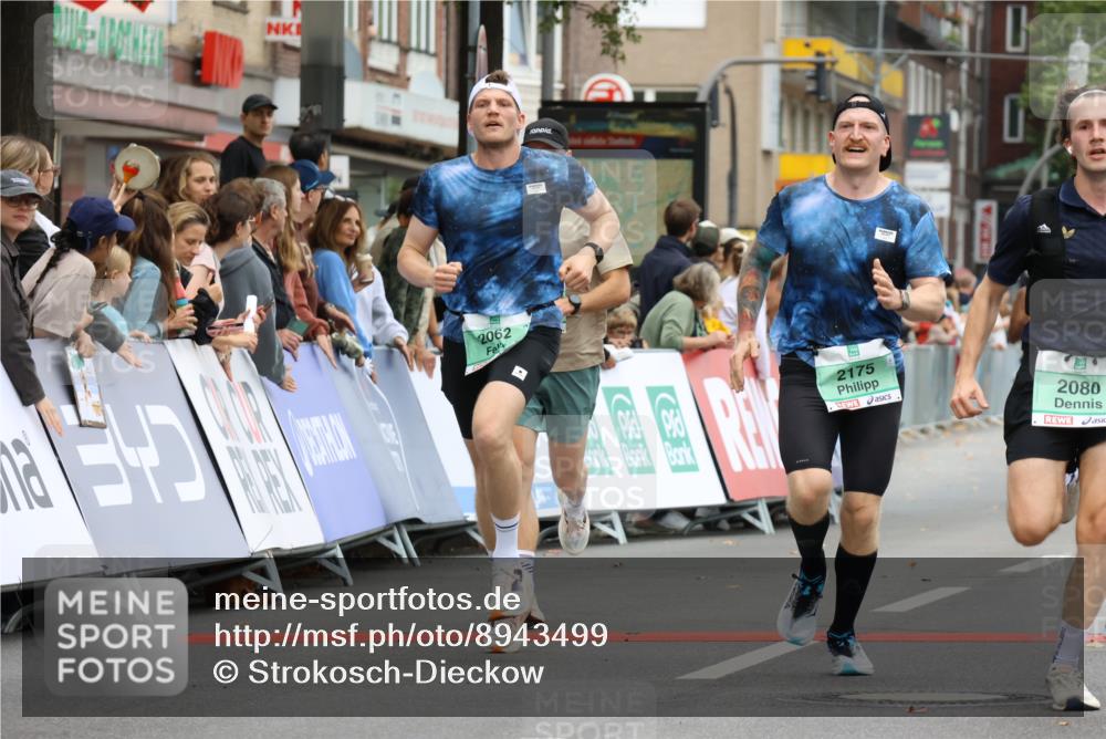21.09.2025 - PSD Bank Halbmarathon Strokosch-Dieckow http://msf.ph/oto/8943499 21.09.2025 11:39:11 Ziel 1227, 2038, 2062, 2064, 2080, 2175 meine-sportfotos.de