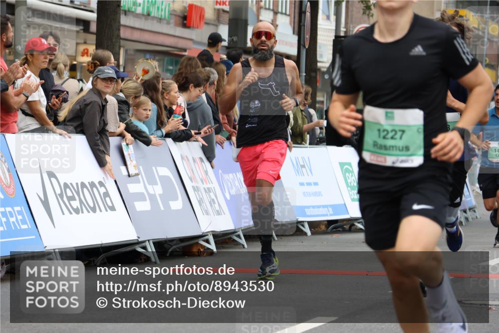 21.09.2025 - PSD Bank Halbmarathon Strokosch-Dieckow http://msf.ph/oto/8943530 21.09.2025 11:39:18 Ziel 1110, 1227, 1248, 1416, 1769, 1901, 2038, 2062, 2064, 2080, 2175, 4055 meine-sportfotos.de