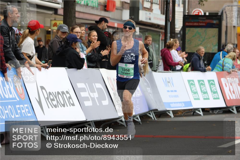 21.09.2025 - PSD Bank Halbmarathon Strokosch-Dieckow http://msf.ph/oto/8943551 21.09.2025 11:17:06 Ziel 1095, 1358 meine-sportfotos.de