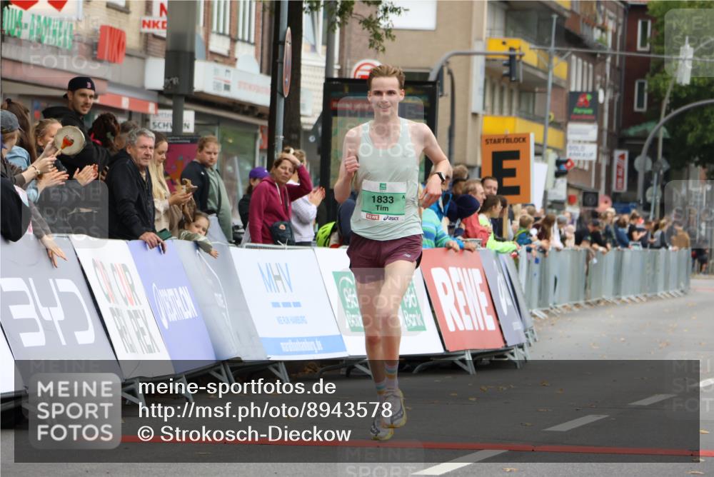 21.09.2025 - PSD Bank Halbmarathon Strokosch-Dieckow http://msf.ph/oto/8943578 21.09.2025 11:17:26 Ziel 1833 meine-sportfotos.de