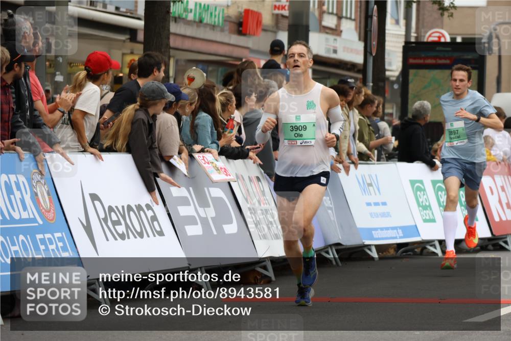 21.09.2025 - PSD Bank Halbmarathon Strokosch-Dieckow http://msf.ph/oto/8943581 21.09.2025 11:39:39 Ziel 1469, 1483, 1517, 1784, 1960, 1970, 2059, 2069, 2084, 2333, 2336, 2579, 2897, 3909 meine-sportfotos.de