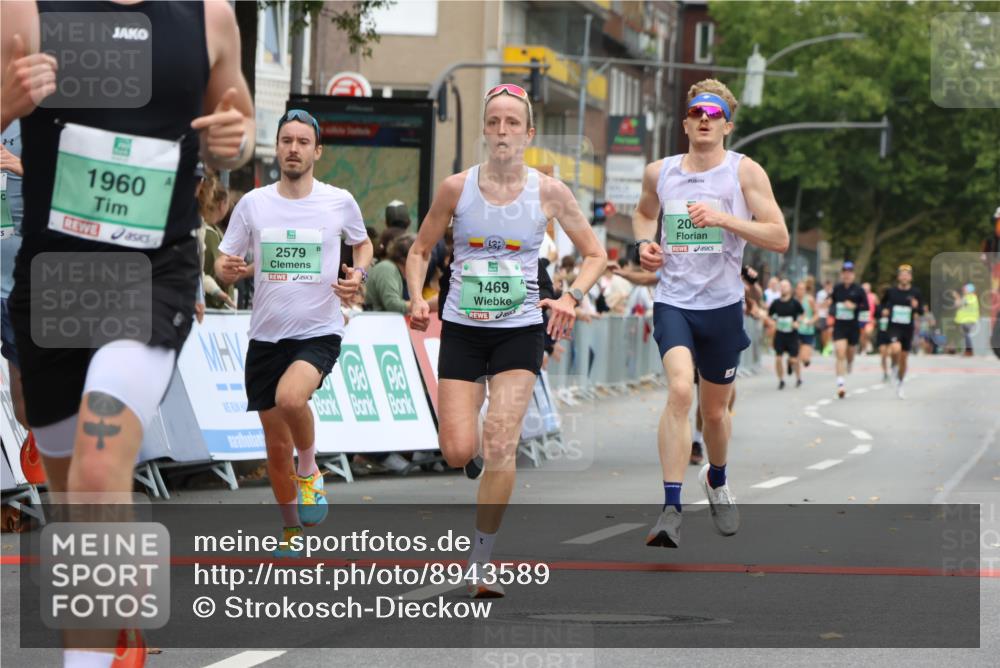21.09.2025 - PSD Bank Halbmarathon Strokosch-Dieckow http://msf.ph/oto/8943589 21.09.2025 11:39:42 Ziel 1469, 1483, 1784, 1960, 1970, 2059, 2069, 2084, 2085, 2333, 2579, 2897, 3909 meine-sportfotos.de