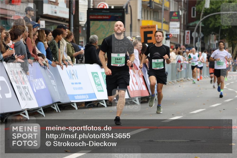 21.09.2025 - PSD Bank Halbmarathon Strokosch-Dieckow http://msf.ph/oto/8943655 21.09.2025 11:39:58 Ziel 1645, 1968, 2015, 2442, 4016, 4017 meine-sportfotos.de