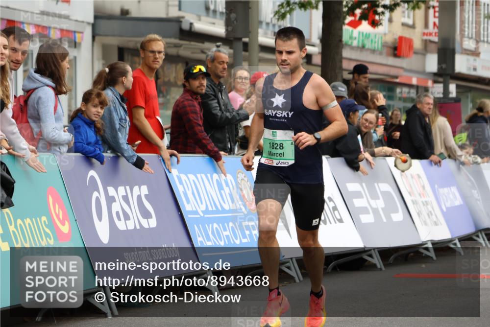 21.09.2025 - PSD Bank Halbmarathon Strokosch-Dieckow http://msf.ph/oto/8943668 21.09.2025 11:18:27 Ziel 1828 meine-sportfotos.de