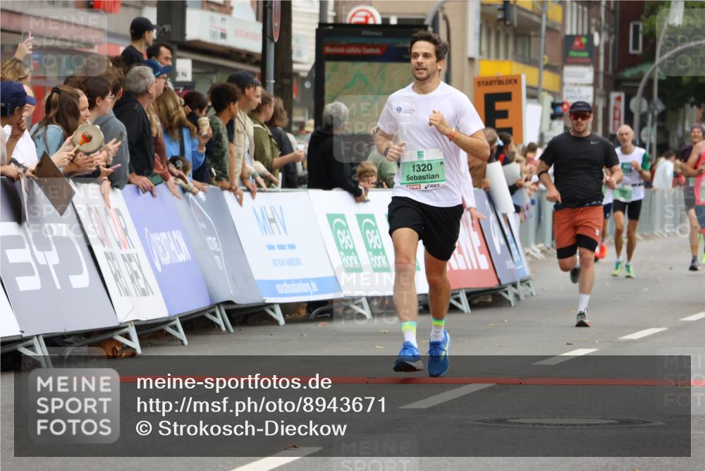 21.09.2025 - PSD Bank Halbmarathon Strokosch-Dieckow http://msf.ph/oto/8943671 21.09.2025 11:40:05 Ziel 1320, 1645, 1932, 2015, 2063, 2442, 4016, 4017 meine-sportfotos.de