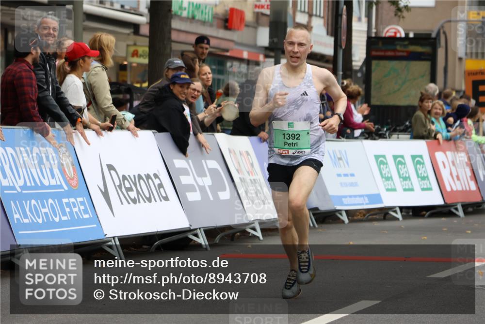 21.09.2025 - PSD Bank Halbmarathon Strokosch-Dieckow http://msf.ph/oto/8943708 21.09.2025 11:18:52 Ziel 1307, 1392 meine-sportfotos.de