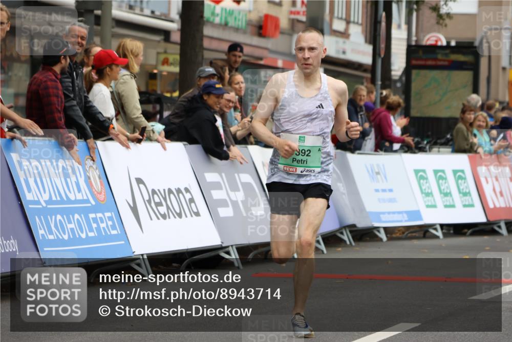 21.09.2025 - PSD Bank Halbmarathon Strokosch-Dieckow http://msf.ph/oto/8943714 21.09.2025 11:18:52 Ziel 1307, 1392 meine-sportfotos.de