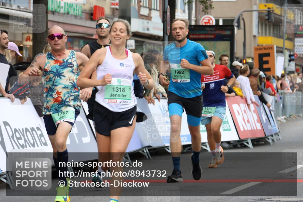 21.09.2025 - PSD Bank Halbmarathon Strokosch-Dieckow http://msf.ph/oto/8943732 21.09.2025 11:40:29 Ziel 1318, 1767, 1955, 1992, 2269, 2542 meine-sportfotos.de