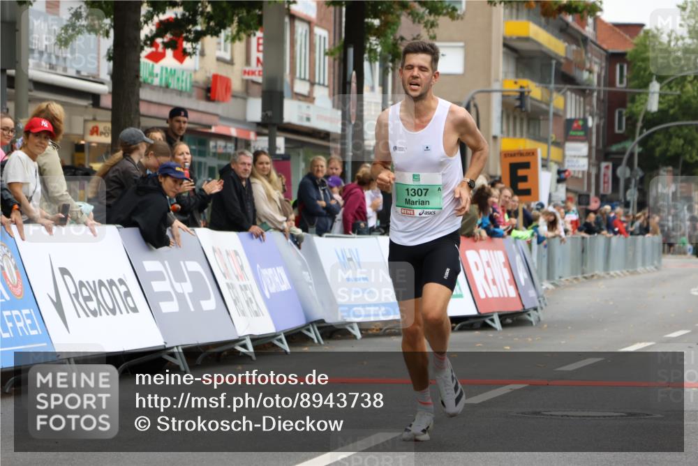 21.09.2025 - PSD Bank Halbmarathon Strokosch-Dieckow http://msf.ph/oto/8943738 21.09.2025 11:19:00 Ziel 1307, 1392 meine-sportfotos.de