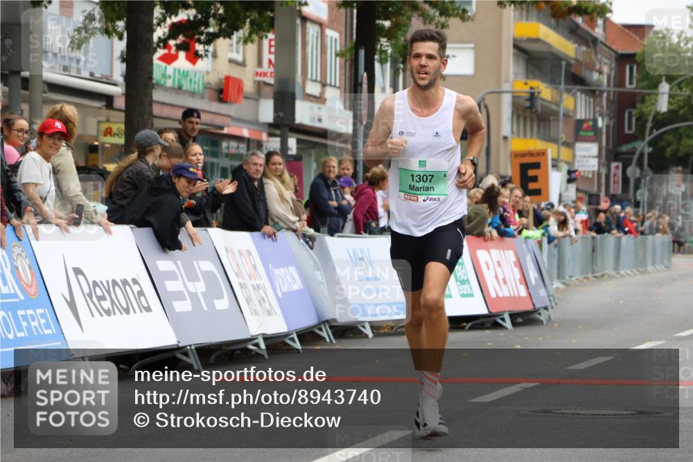 21.09.2025 - PSD Bank Halbmarathon Strokosch-Dieckow http://msf.ph/oto/8943740 21.09.2025 11:19:00 Ziel 1307, 1392 meine-sportfotos.de