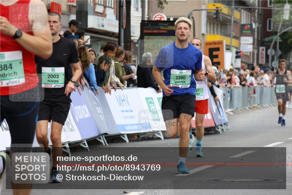 21.09.2025 - PSD Bank Halbmarathon Strokosch-Dieckow http://msf.ph/oto/8943769 21.09.2025 11:40:43 Ziel 1191, 1884, 1947, 2003, 2142, 2212, 2390 meine-sportfotos.de