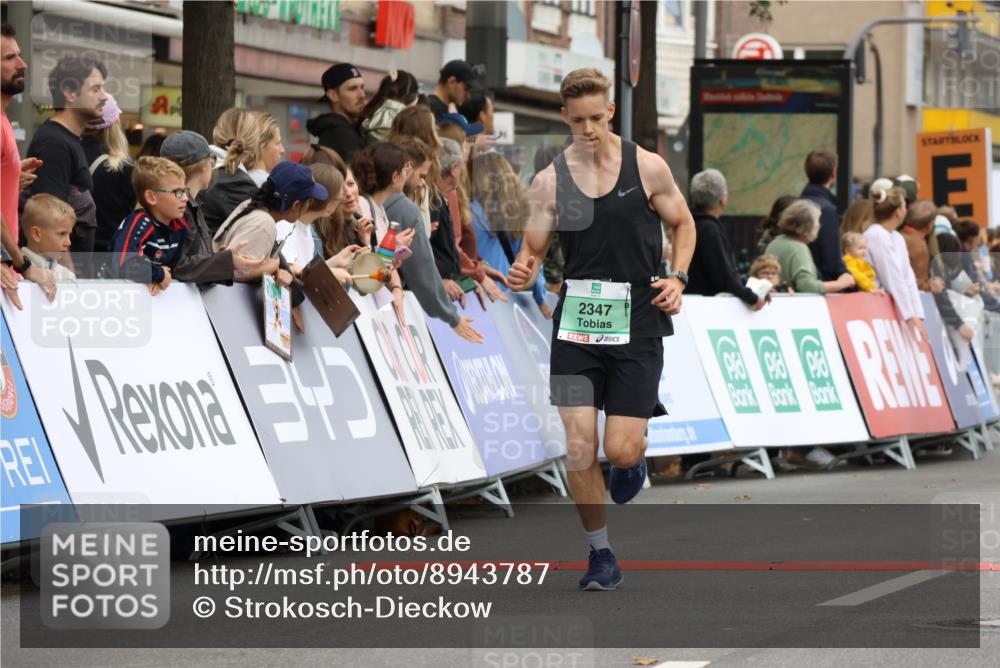 21.09.2025 - PSD Bank Halbmarathon Strokosch-Dieckow http://msf.ph/oto/8943787 21.09.2025 11:40:51 Ziel 1565, 1947, 2003, 2074, 2159, 2347, 2390 meine-sportfotos.de