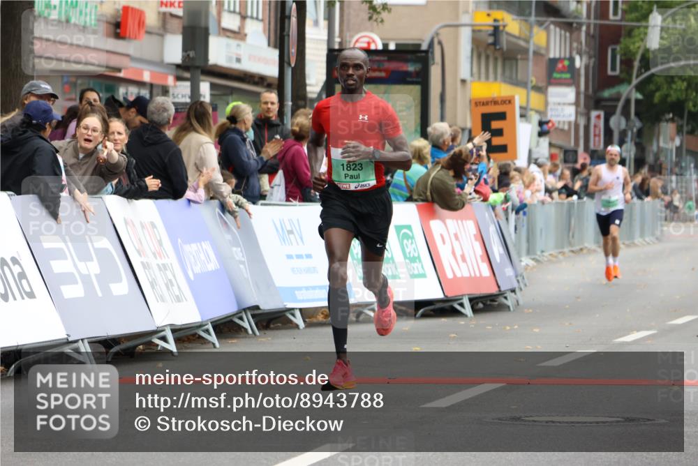 21.09.2025 - PSD Bank Halbmarathon Strokosch-Dieckow http://msf.ph/oto/8943788 21.09.2025 11:19:58 Ziel 1799, 1823 meine-sportfotos.de