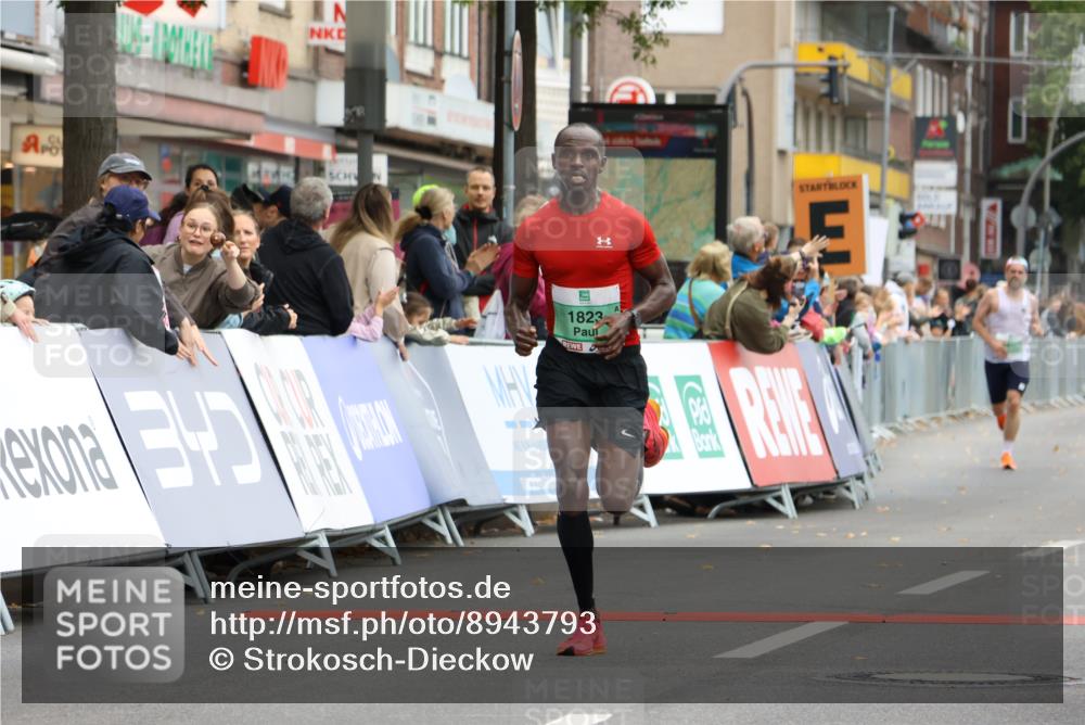 21.09.2025 - PSD Bank Halbmarathon Strokosch-Dieckow http://msf.ph/oto/8943793 21.09.2025 11:19:58 Ziel 1799, 1823 meine-sportfotos.de