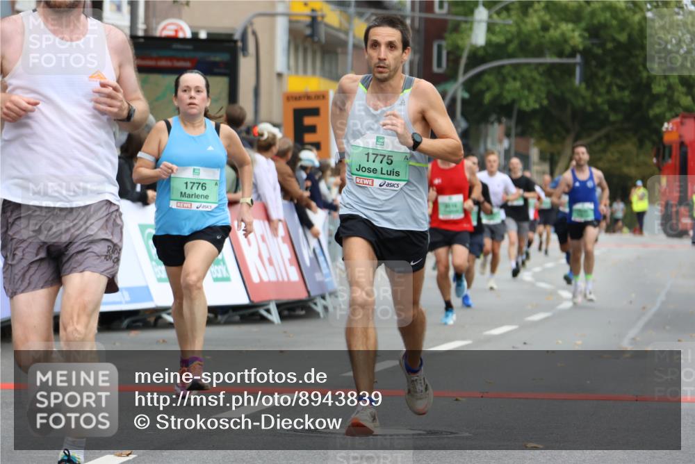 21.09.2025 - PSD Bank Halbmarathon Strokosch-Dieckow http://msf.ph/oto/8943839 21.09.2025 11:41:17 Ziel 1435, 1775, 1776, 1786, 1788, 2116, 2183, 2227, 3911, 4026 meine-sportfotos.de