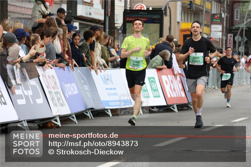 21.09.2025 - PSD Bank Halbmarathon Strokosch-Dieckow http://msf.ph/oto/8943873 21.09.2025 11:41:28 Ziel 1349, 1765, 1786, 1886, 2083, 2111, 2116, 2231, 2443 meine-sportfotos.de