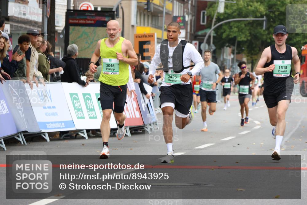 21.09.2025 - PSD Bank Halbmarathon Strokosch-Dieckow http://msf.ph/oto/8943925 21.09.2025 11:41:59 Ziel 1484, 1518, 2045, 2425 meine-sportfotos.de