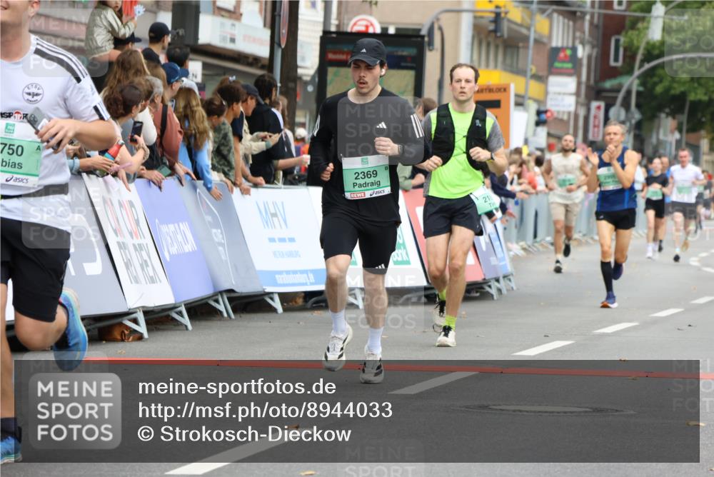 21.09.2025 - PSD Bank Halbmarathon Strokosch-Dieckow http://msf.ph/oto/8944033 21.09.2025 11:42:52 Ziel 1749, 1750, 2100, 2123, 2135, 2158, 2369, 2995, 3315 meine-sportfotos.de