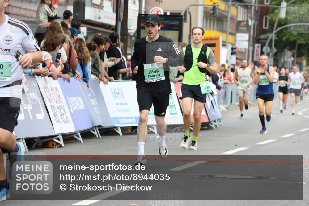 21.09.2025 - PSD Bank Halbmarathon Strokosch-Dieckow http://msf.ph/oto/8944035 21.09.2025 11:42:52 Ziel 1749, 1750, 2100, 2123, 2135, 2158, 2369, 2995, 3315 meine-sportfotos.de