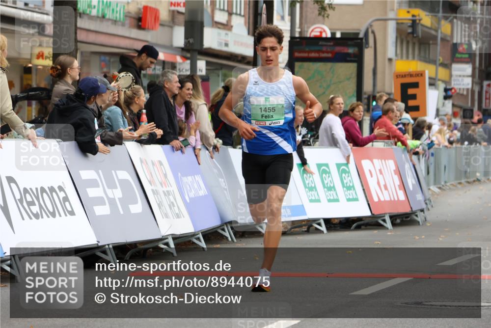 21.09.2025 - PSD Bank Halbmarathon Strokosch-Dieckow http://msf.ph/oto/8944075 21.09.2025 11:23:05 Ziel 1237, 1455, 1840 meine-sportfotos.de