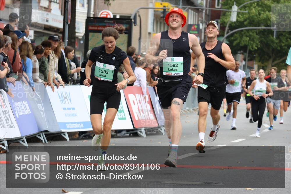 21.09.2025 - PSD Bank Halbmarathon Strokosch-Dieckow http://msf.ph/oto/8944106 21.09.2025 11:43:31 Ziel 1073, 1336, 1592, 1593, 2208, 2252, 2267, 3188, 3934 meine-sportfotos.de