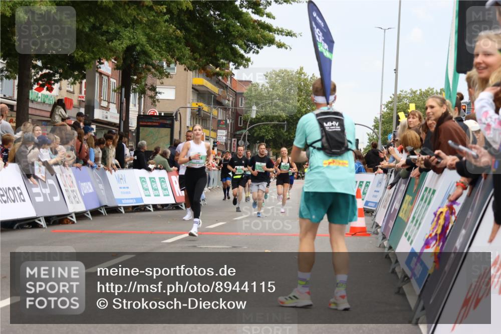 21.09.2025 - PSD Bank Halbmarathon Strokosch-Dieckow http://msf.ph/oto/8944115 21.09.2025 11:43:37 Ziel 1073, 1217, 1336, 1592, 1593, 1736, 2054, 2145, 2192, 2267, 2447, 3188, 3934 meine-sportfotos.de